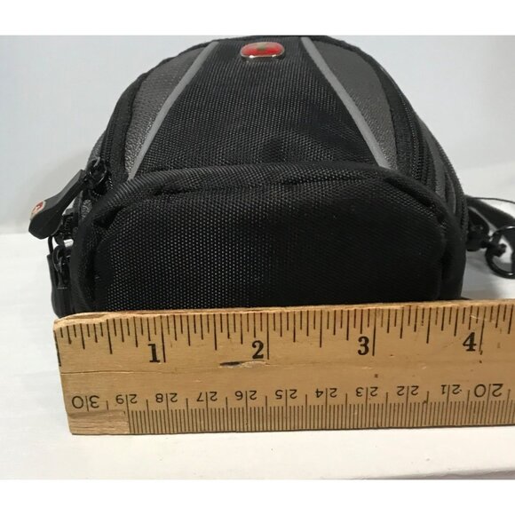Swissgear By Wenger Compact Black Camera Bag Multiple Compartments Compact - Picture 12 of 13